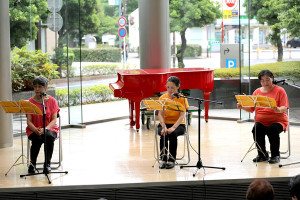 16ほっとは〜と3人